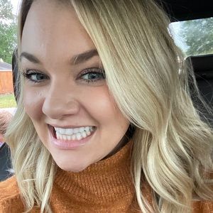 Meet your Posher, Jeanie